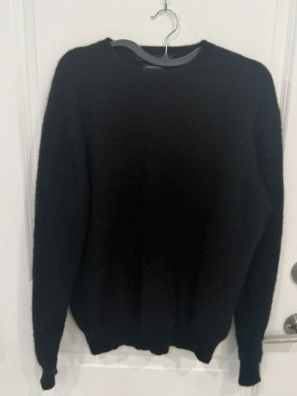 Northern Isles Black Cashmere Sweater